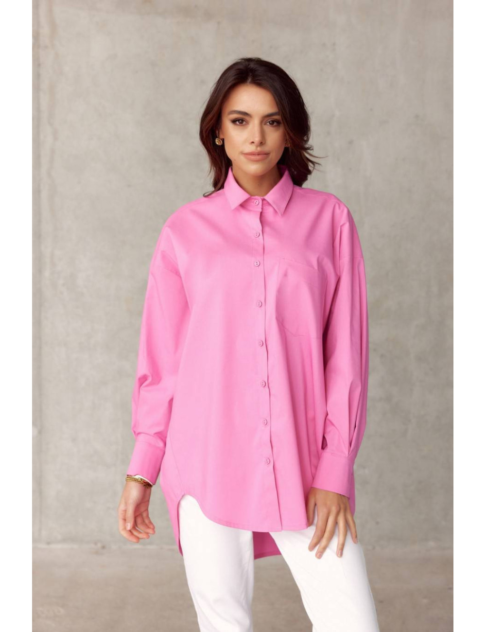 Chemise femme oversize avec poche décorative 